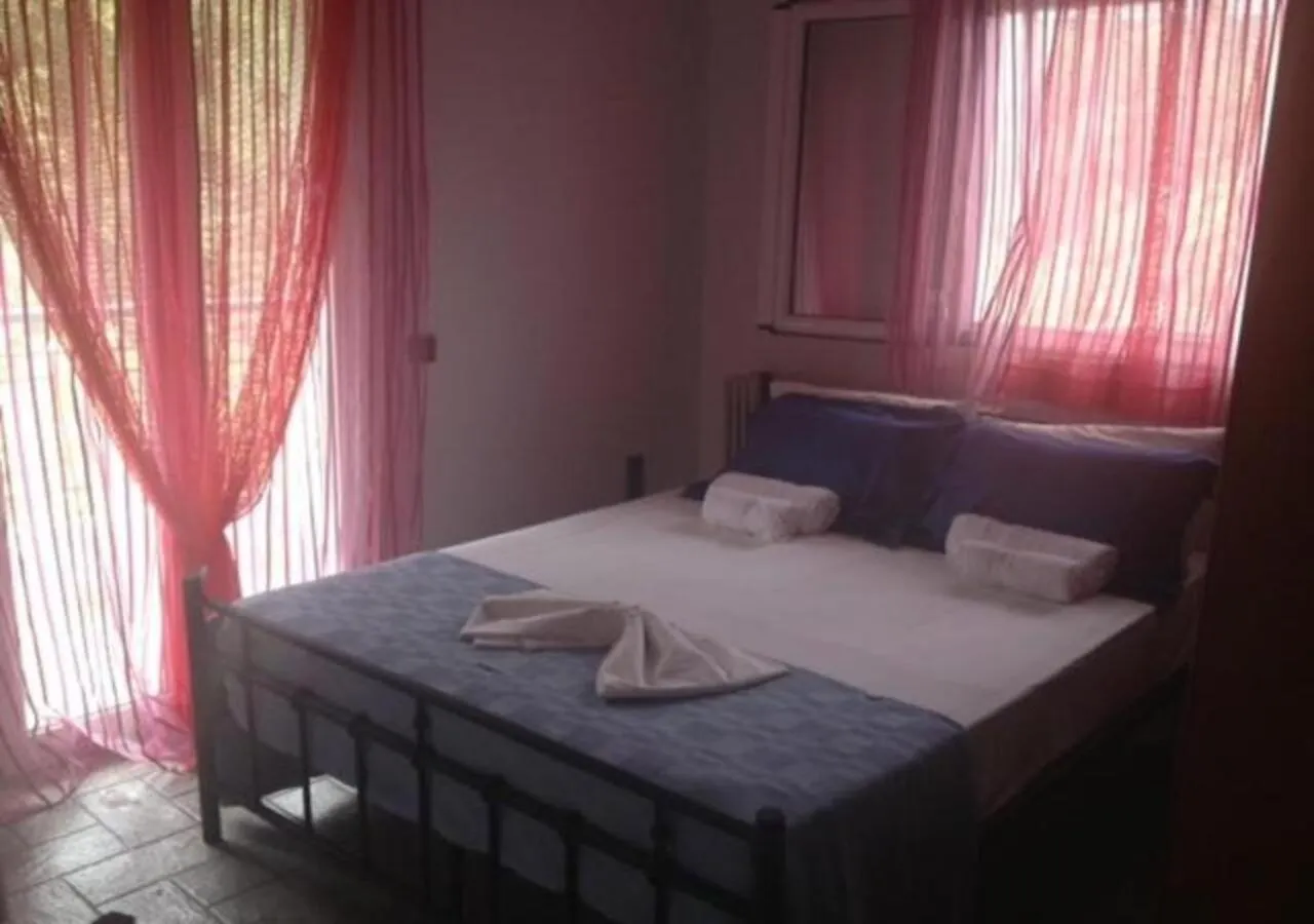 Lygies Apart Hotel Trapezaki  Greece