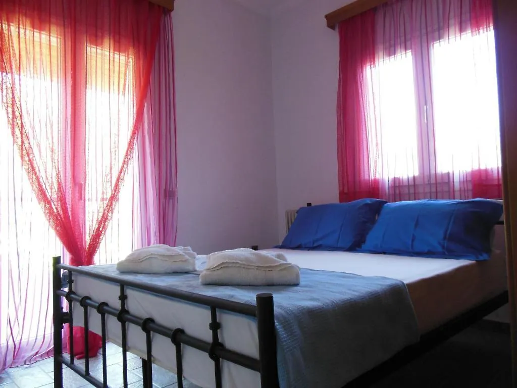 Lygies Apart Hotel Трапезаки Апарт-отель